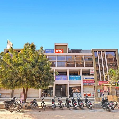 Fabhotel Relax جاندي نجر المظهر الخارجي الصورة